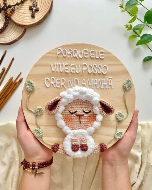 Receita de Amigurumi Plaquinha Cordeiro + bônus de chaveiro