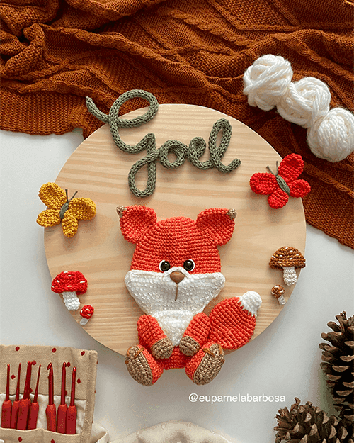 Receita de Amigurumi Plaquinha de Madeira Raposa