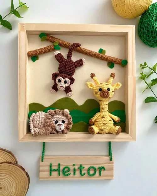 Receita de Amigurumi Porta Maternidade Safari